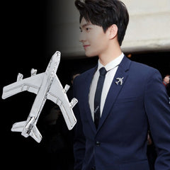 Airplane brooch female simple